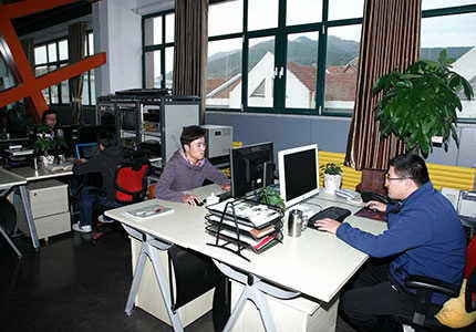 赴新加坡广告公司平面师