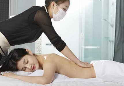 赴新加坡美容院推拿师