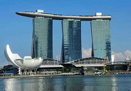 赴新加坡 广告公司镭射操作员