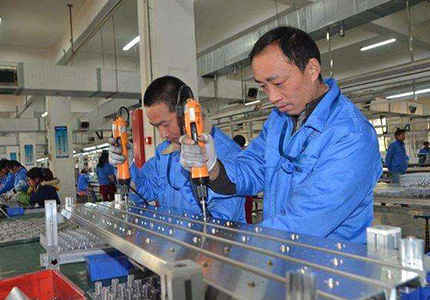 赴匈牙利汽配厂招工